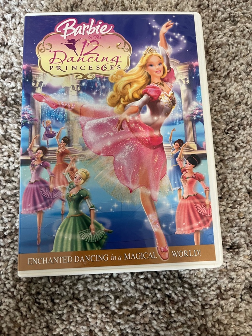 Barbie LOT of 7 DVDs! - Picture 8 of 8